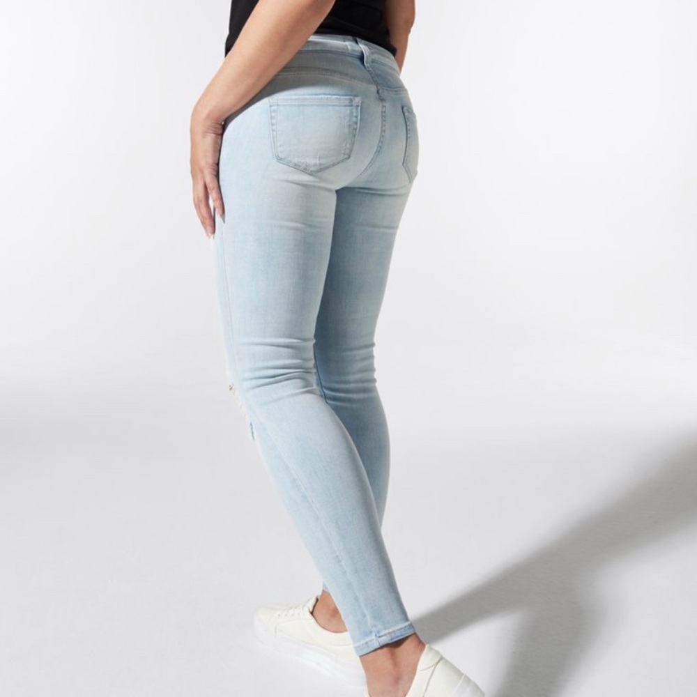 Postpartum Denim Jeans